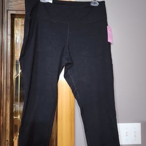 Women’s Capri